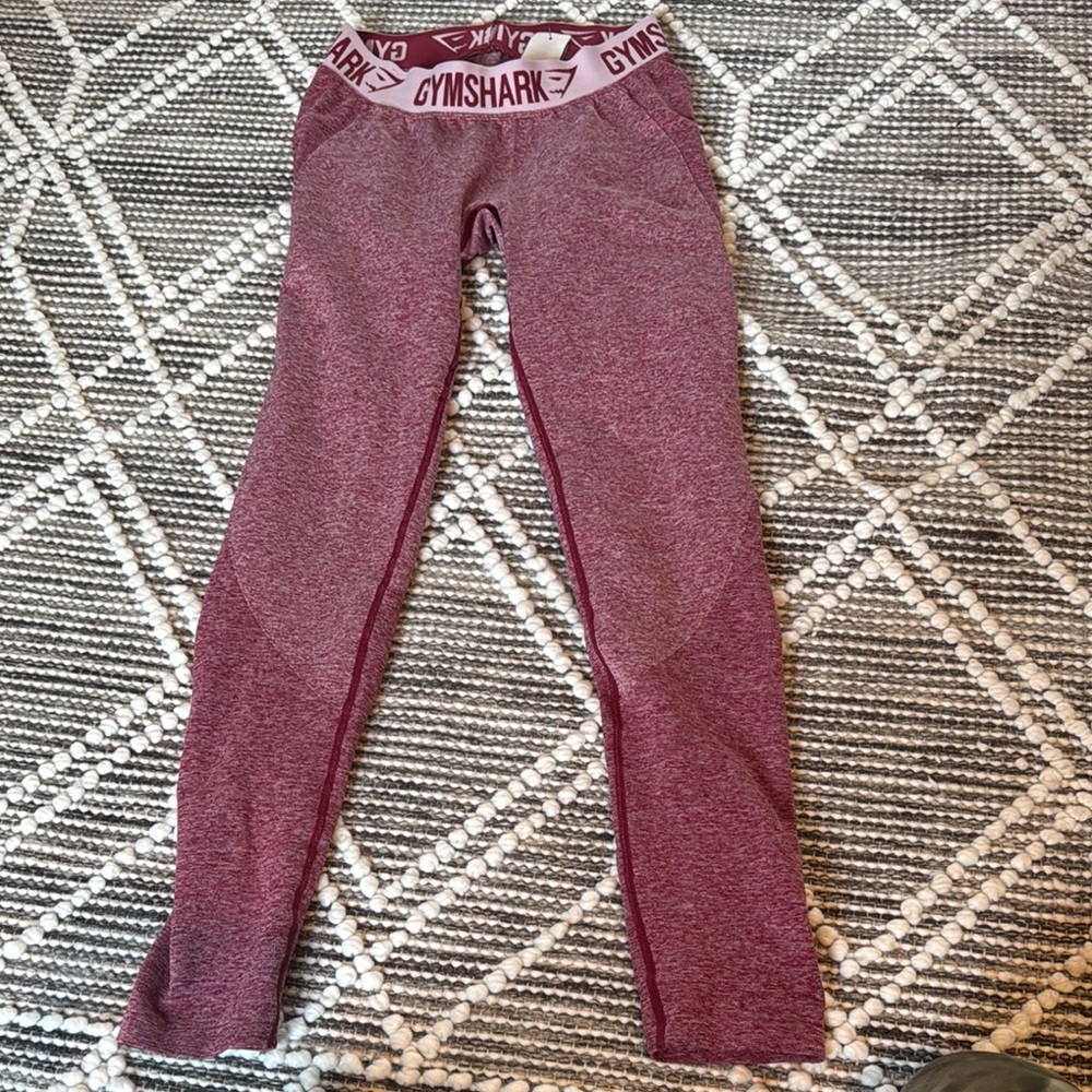 Gymshark Flex seamless Leggings - like new-pink ombré - woman’s size S size M/L